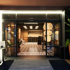 *** Aparthotel Augusta Spagna