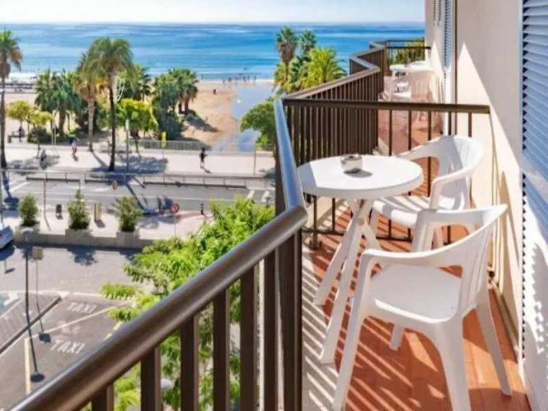 Hotel Rovira Cambrils 3*,