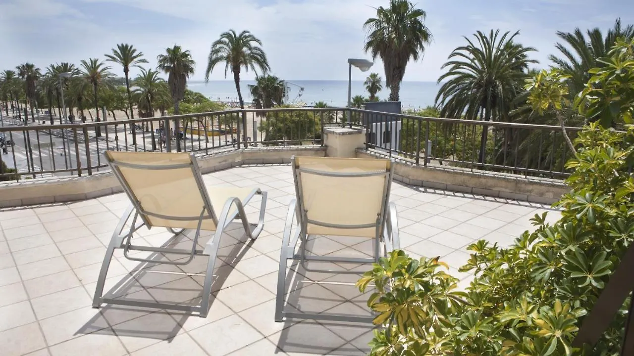***  Hotel Rovira カンブリルス スペイン