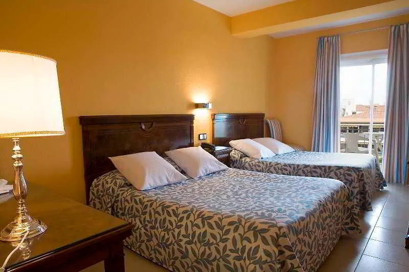 Hotel Rovira Cambrils 3*,  Spagna