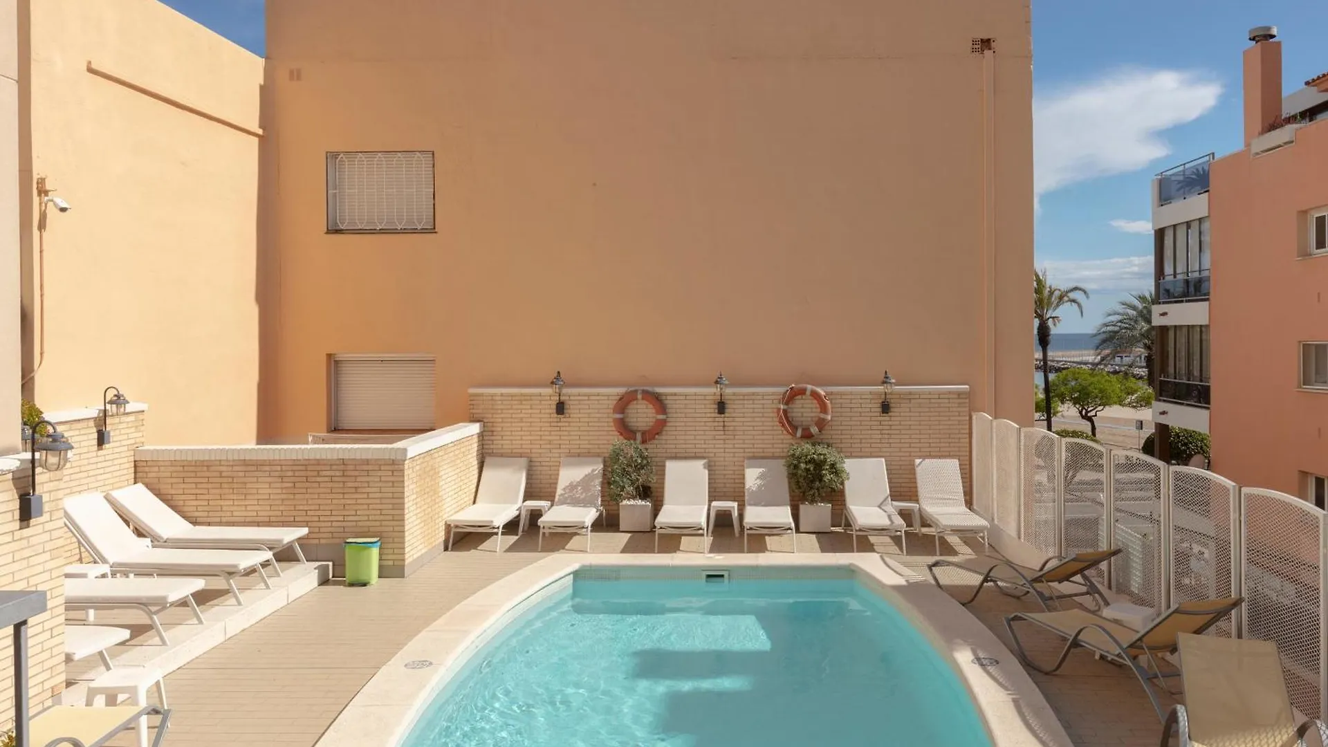 Hotel Rovira Cambrils 3*,